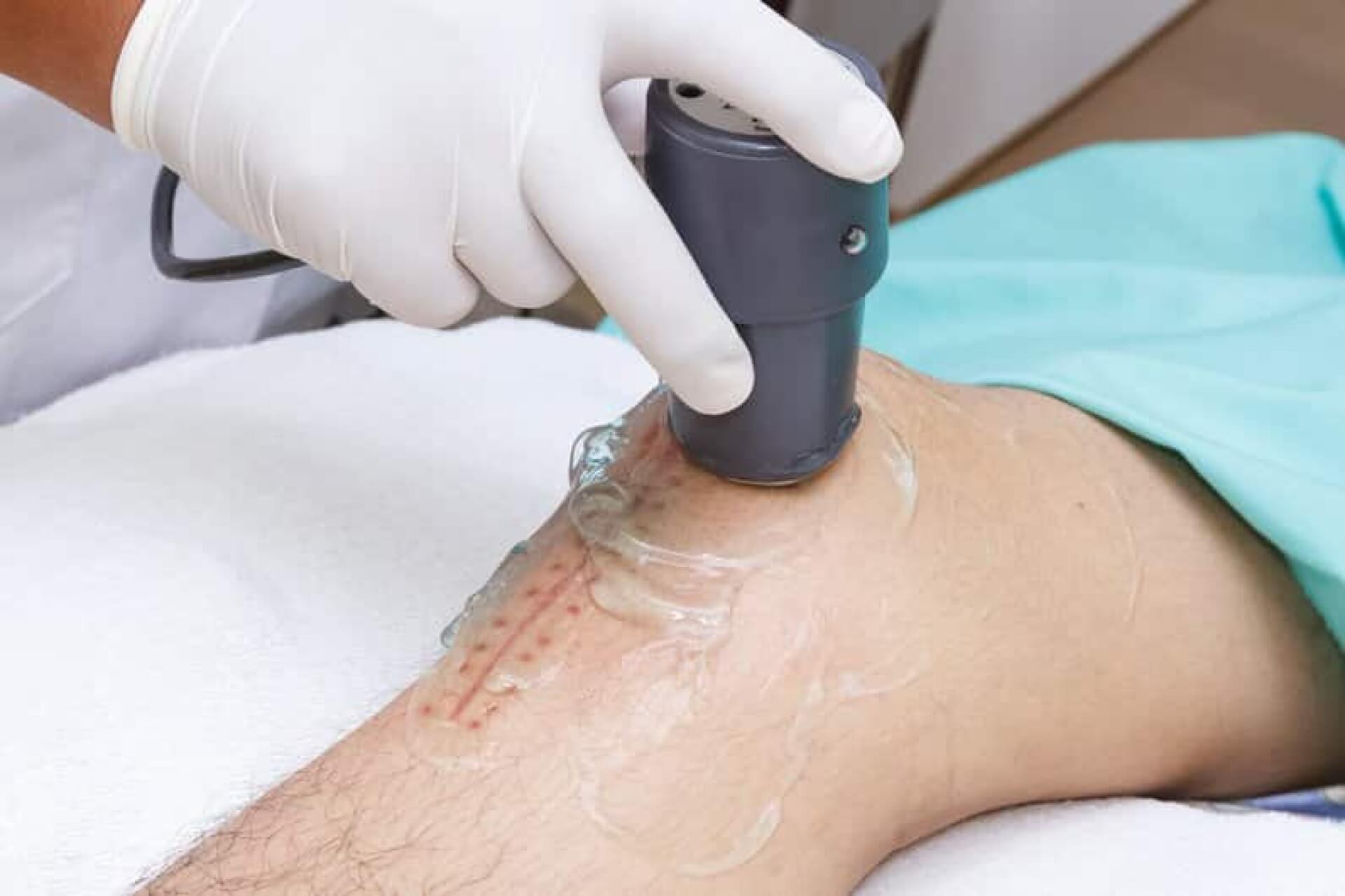Ultrasuonoterapia: le onde sonore che riducono il dolore e rilassano la muscolatura.